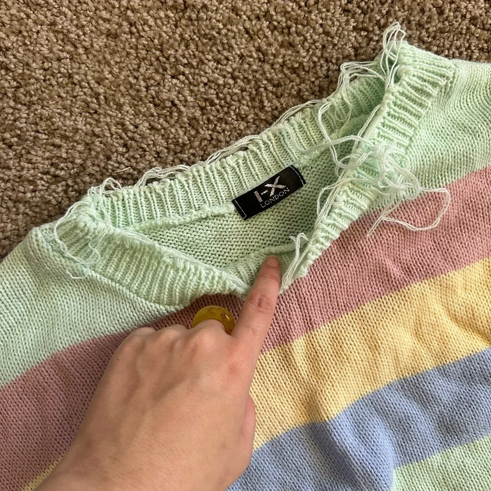 Distressed Two Piece Set - Picture 4 of 4